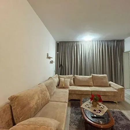 Lejlighed Parid 2