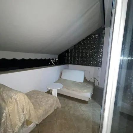 Apartment Parid 2 Tirana